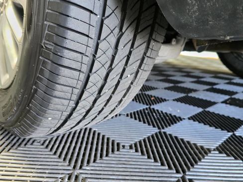 Used 2016 Lincoln MKX Select w/ Select Plus Package image 34