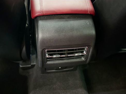 Used 2024 Lincoln Corsair Reserve image 25