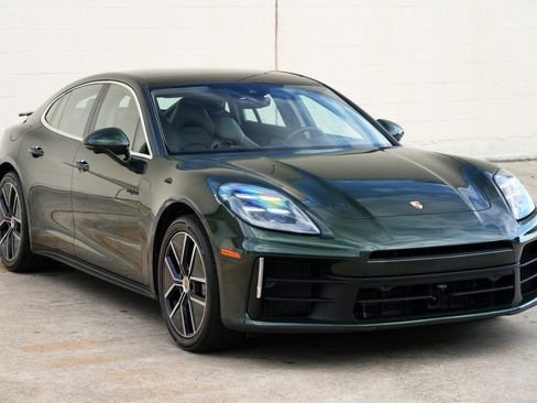 Used 2025 Porsche Panamera 4S w/ Premium Package AWD/4WD image 64