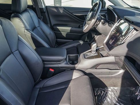 Certified 2023 Subaru Outback Limited AWD/4WD image 19