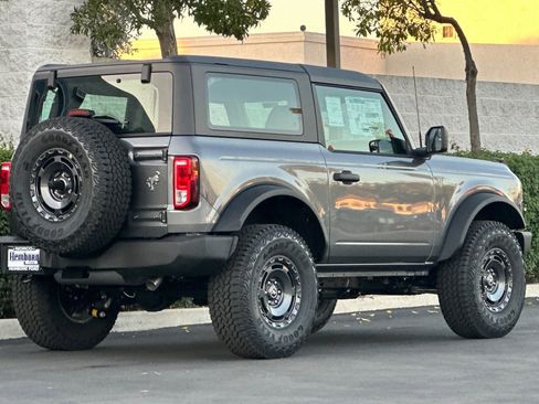 New 2025 Ford Bronco Base w/ Sasquatch Package image 4
