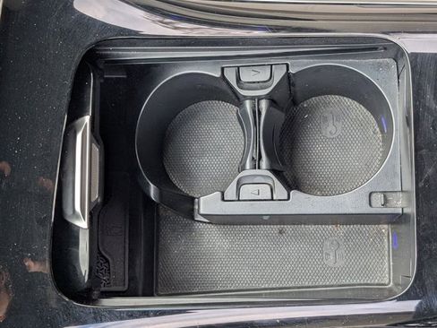 Used 2025 Mercedes-Benz C 300 4MATIC Sedan image 23