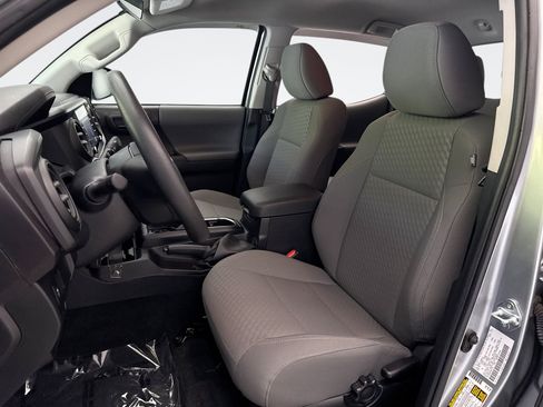 Used 2023 Toyota Tacoma SR AWD/4WD image 11