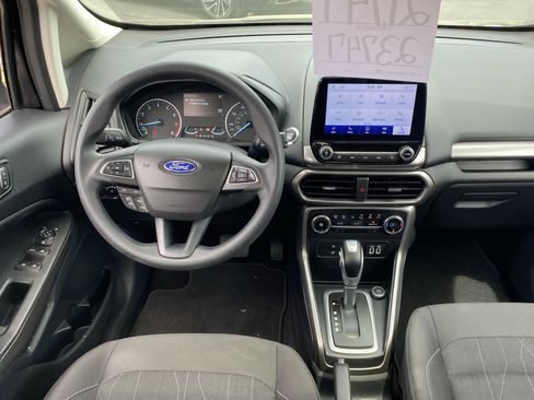 Used 2022 Ford EcoSport SE w/ SE Convenience Package image 8