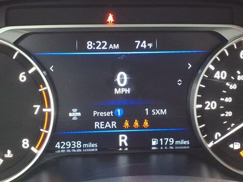 Used 2024 Nissan Altima 2.5 SV FWD image 30