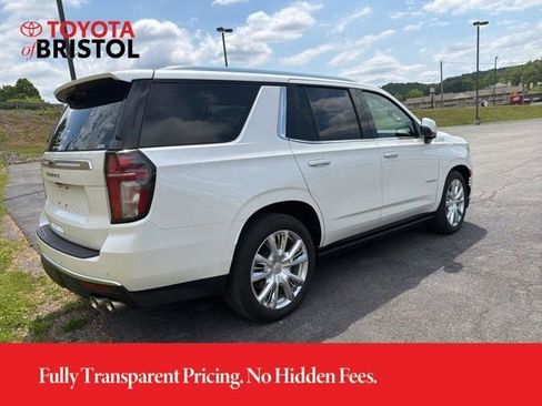 Used 2024 Chevrolet Tahoe High Country AWD/4WD image 12