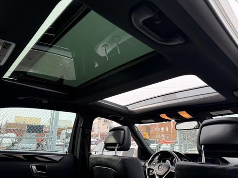 Used 2014 Mercedes-Benz E 350 4MATIC Sedan image 22