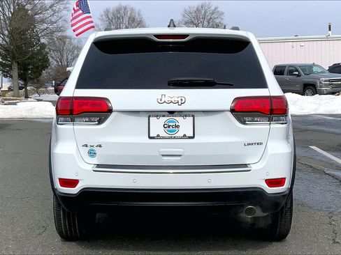 Used 2022 Jeep Grand Cherokee Limited image 4