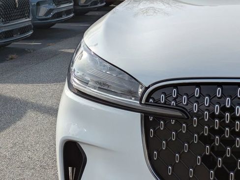 New 2026 Lincoln Aviator Reserve image 7