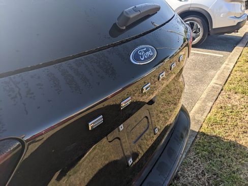 Used 2024 Ford Escape ST-Line image 22