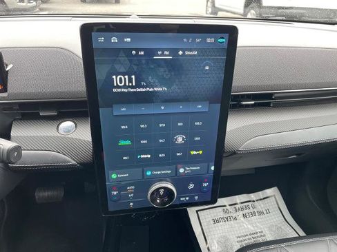 Certified 2025 Ford Mustang Mach-E Select image 5