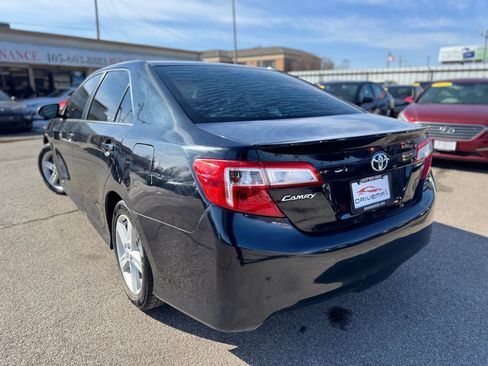 Used 2012 Toyota Camry SE image 5
