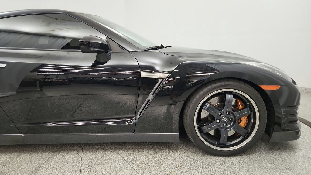 Used 2012 Nissan GT-R Black Edition AWD/4WD image 45