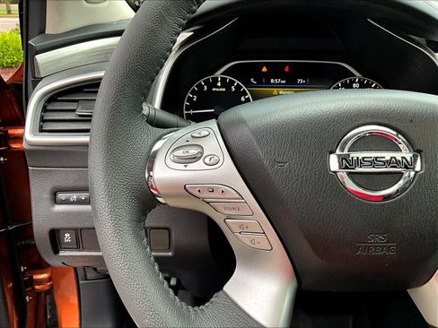 Used 2015 Nissan Murano SL w/ SL Technology Package AWD/4WD image 11