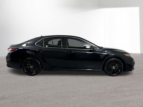 Used 2024 Toyota Camry XSE image 35