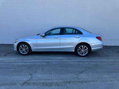 Used 2015 Mercedes-Benz C 300 4MATIC Sedan image 2