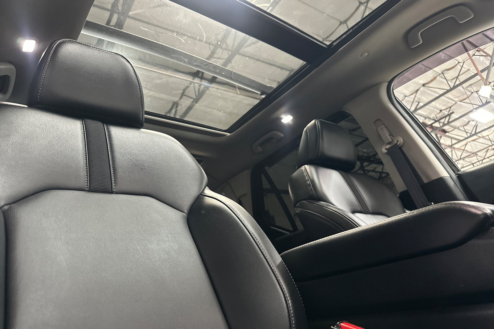 Used 2023 Honda Pilot Touring image 21