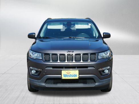 Used 2021 Jeep Compass Latitude AWD/4WD image 2