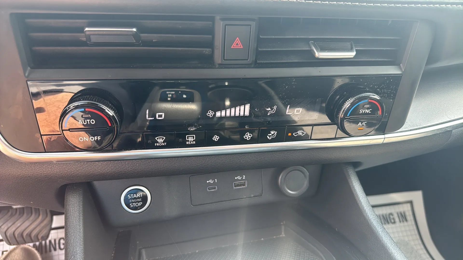 Used 2023 Nissan Rogue SV FWD image 19