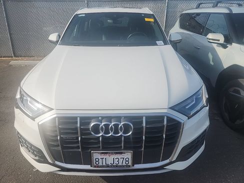 Used 2021 Audi Q7 2.0T Premium w/ Convenience Package AWD/4WD image 2