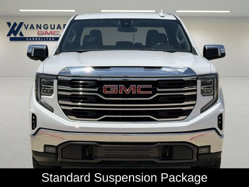 Used 2024 GMC Sierra 1500 SLT AWD/4WD image 3