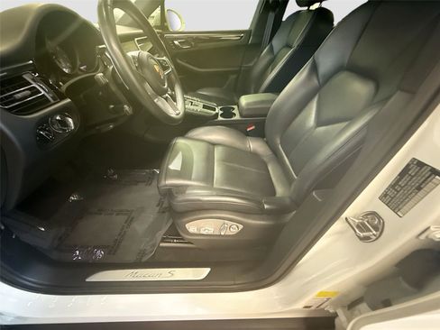 Used 2021 Porsche Macan S AWD/4WD image 21