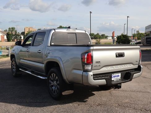 Used 2023 Toyota Tacoma Limited AWD/4WD image 6