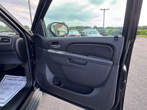 Used 2013 Chevrolet Tahoe 4WD image 39