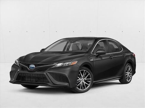 Used 2022 Toyota Camry SE w/ Convenience Package FWD image 1