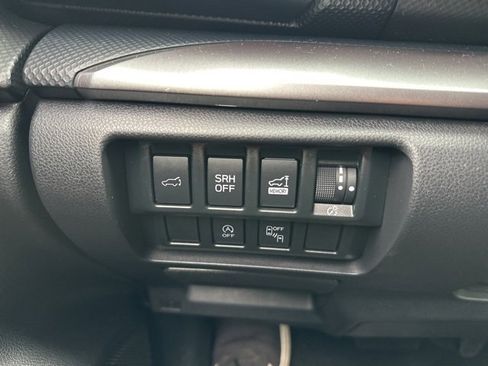 Used 2021 Subaru Forester Premium image 29