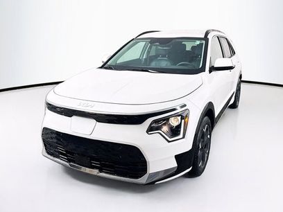 New 2025 Kia Niro Wind