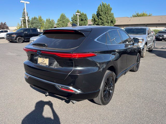 Used 2023 Toyota Venza Nightshade AWD/4WD image 3