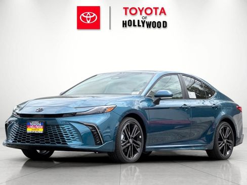 New 2026 Toyota Camry XSE FWD image 7
