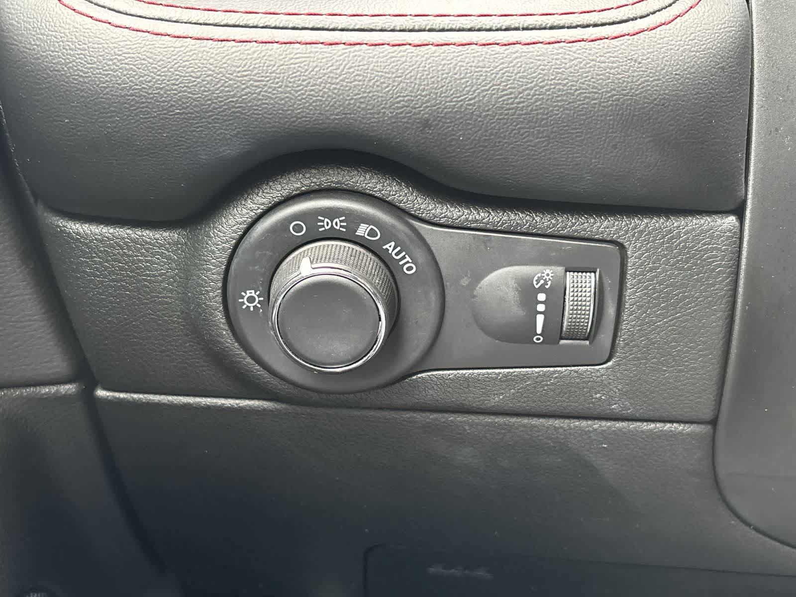 Used 2026 Dodge Durango GT AWD/4WD image 13
