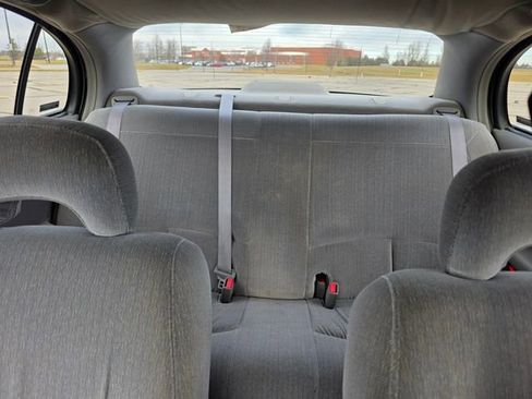 Used 2000 Buick Le Sabre Custom w/ Luxury Opt Pkg image 19