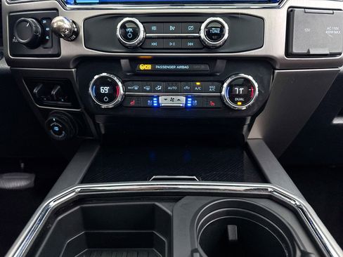 Used 2022 Ford F350 Platinum w/ Tremor Off-Road Package image 25