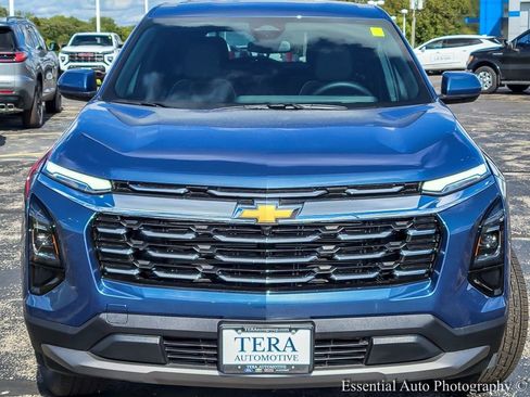 New 2026 Chevrolet Equinox LT w/ Convenience Package II FWD image 4