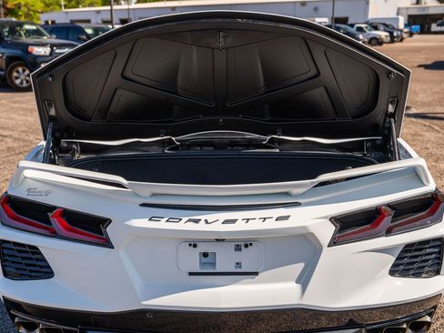 Used 2021 Chevrolet Corvette Stingray Premium Conv w/ Z51 Performance Package image 39
