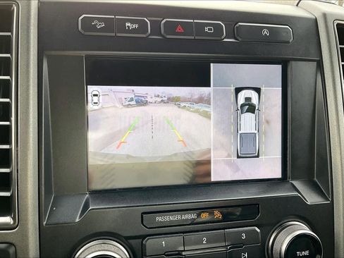 Used 2018 Ford F150 Raptor w/ Equipment Group 802A Luxury image 30