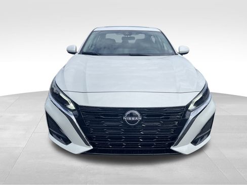 New 2025 Nissan Altima 2.5 SV w/ SV Special Edition Package image 3