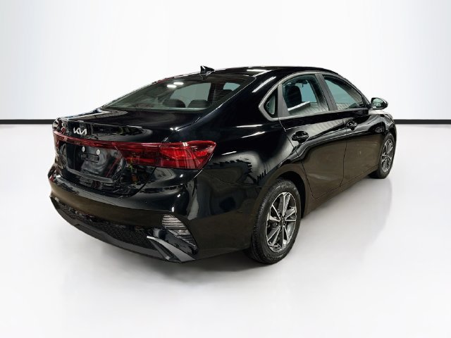 Certified 2023 Kia Forte LXS FWD image 7