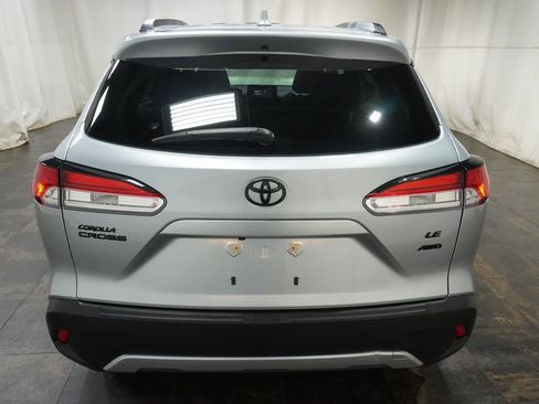 Certified 2023 Toyota Corolla Cross LE image 5