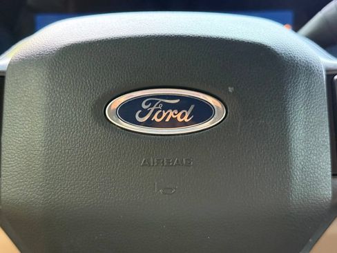 Used 2024 Ford F350 Lariat w/ Lariat Ultimate Package AWD/4WD image 18