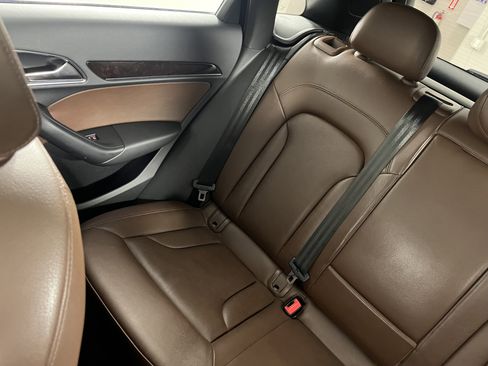 Used 2016 Audi Q3 2.0T Prestige w/ Prestige Package image 22