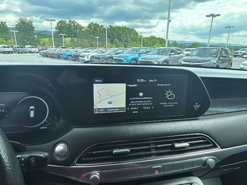 Used 2020 Hyundai Palisade Limited AWD/4WD image 16