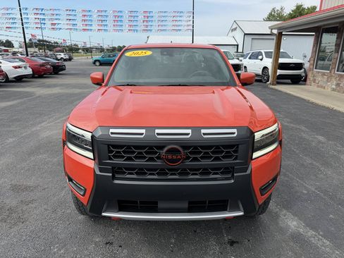 Used 2025 Nissan Frontier PRO-4X w/ Interior Protection Package AWD/4WD image 10
