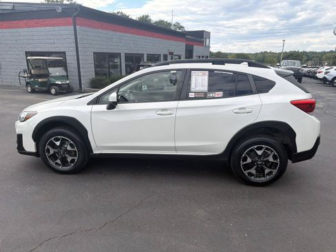 Used 2019 Subaru Crosstrek 2.0i Premium w/ Eyesight System AWD/4WD image 2