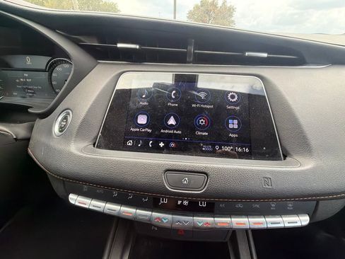 Used 2019 Cadillac XT4 Sport FWD image 7