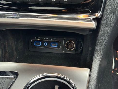 Used 2019 Jeep Grand Cherokee Limited w/ Trailer Tow Group IV image 13