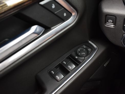 Used 2022 GMC Sierra 1500 Elevation w/ Elevation Premium Package image 24